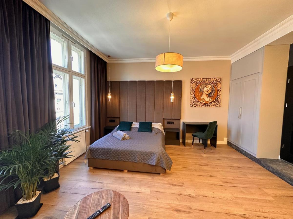 Dk Premium Warminska Secesja